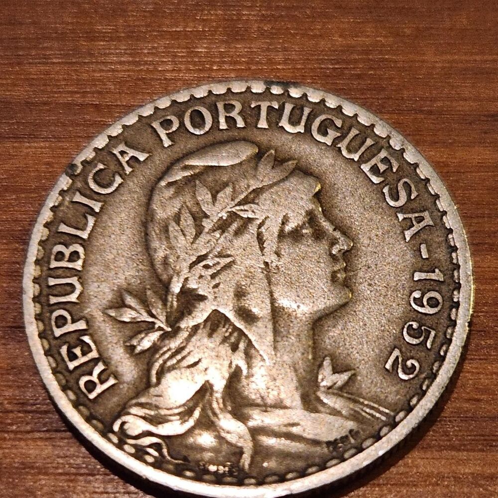 Unbranded Silver Collectibles